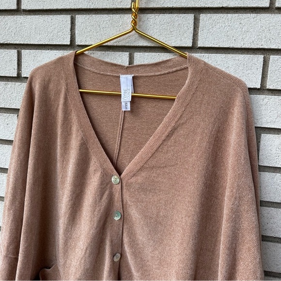 Wynne Lounge Camel Chenille Knit Cardigan Sweater Boxy Fit Button Front Pockets - Picture 3 of 11